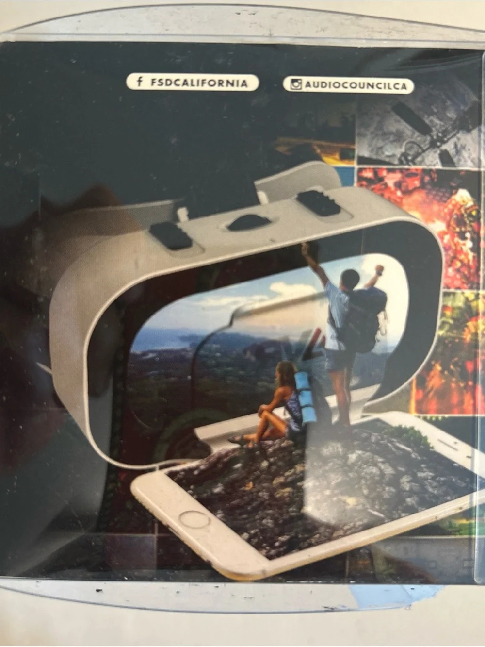 White Mobile Virtual Reality Viewer Headset
